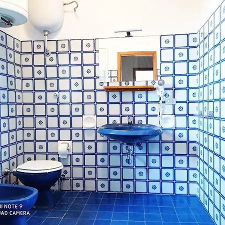 S'ortali Holiday House * Тортоли