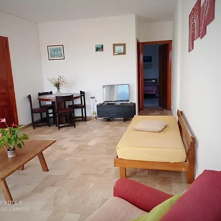 S'ortali Holiday House *